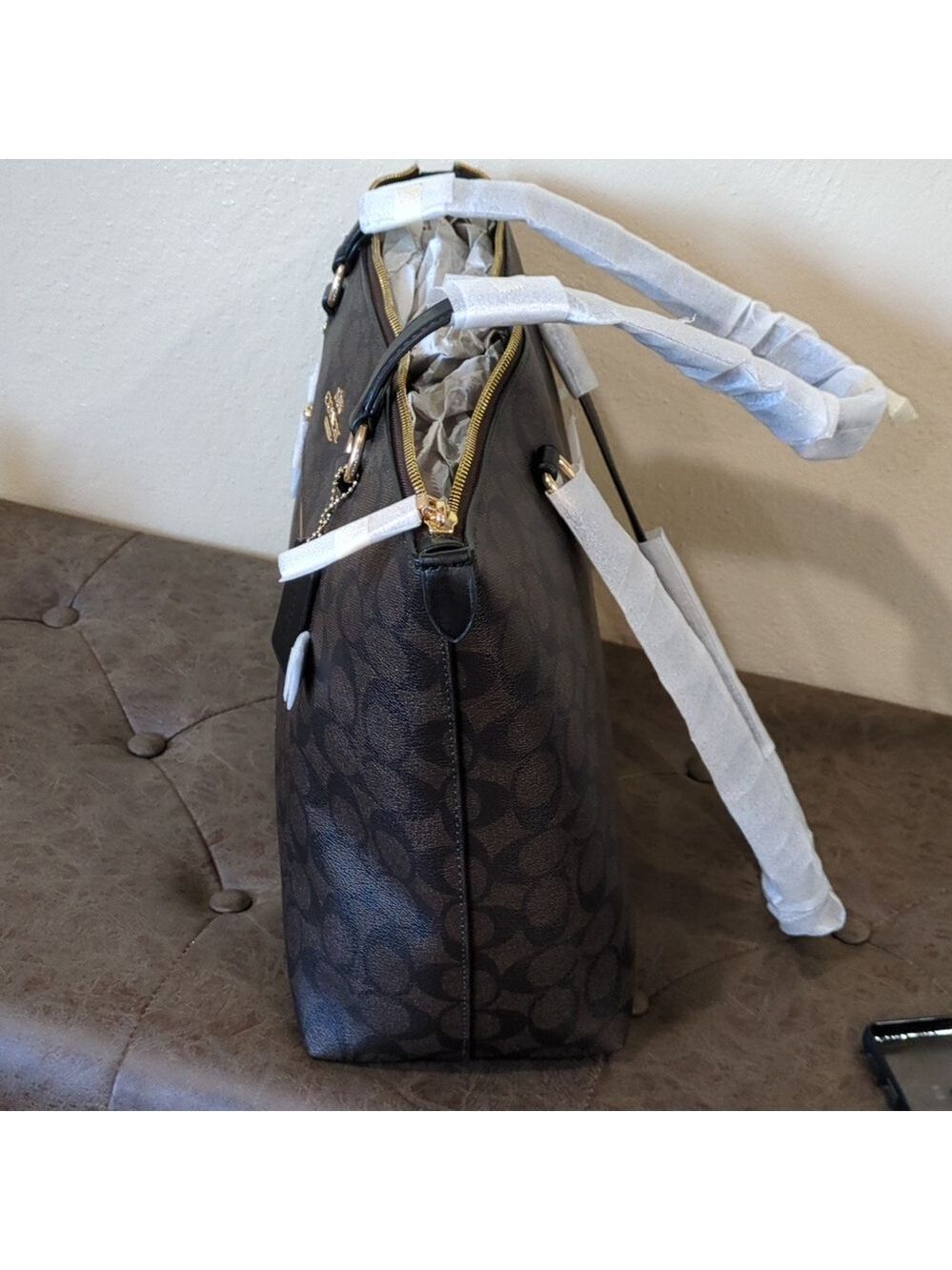 NWT Coach Purse Gallery Tote Signature Canvas/brown color - Picture 11 of 14